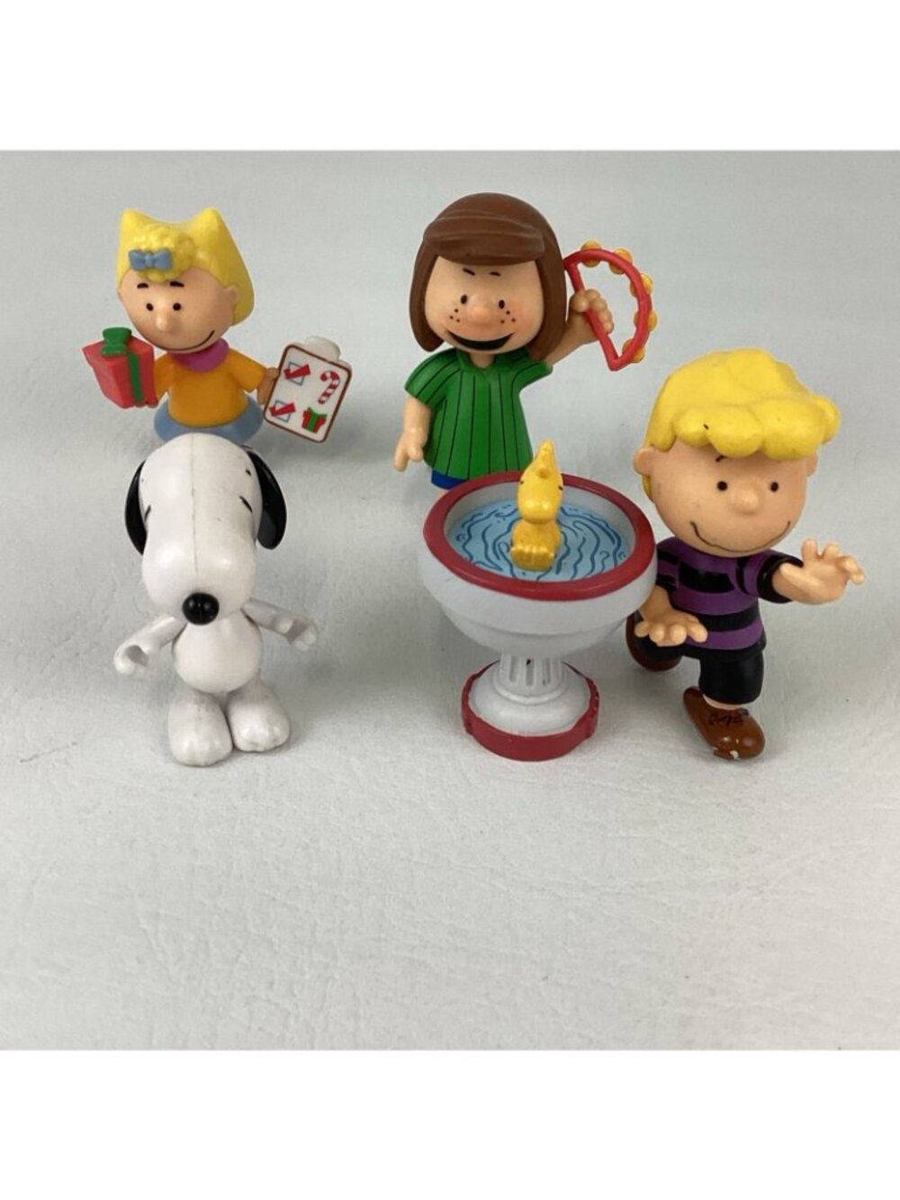 Peanuts Gang PVC Figure Lot Peppermint Patty Woodstock Snoopy Schroeder Sally - Picture 3 of 7